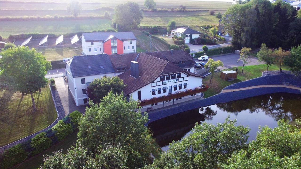 Hotel Burg Hof Esterno foto